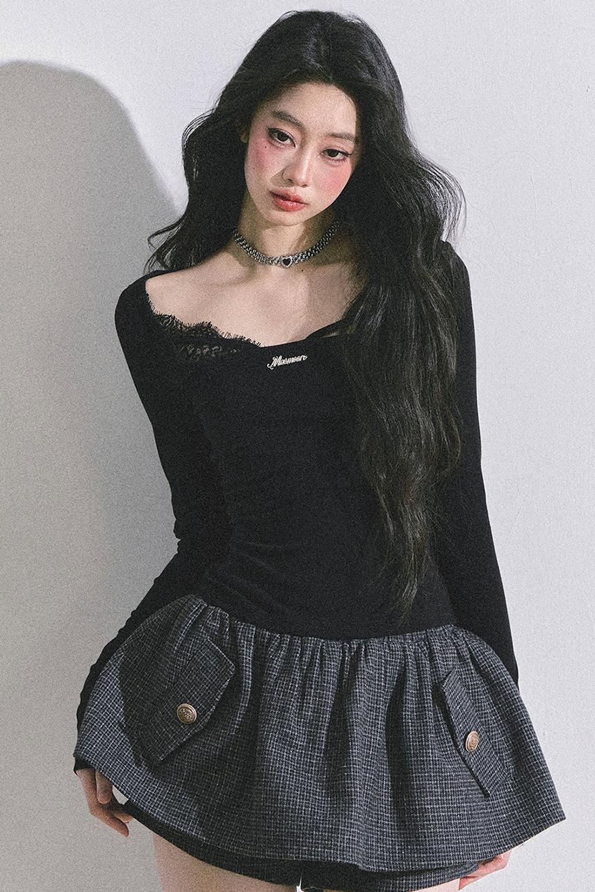 Wisdom Lace Long-Sleeved T-Shirt