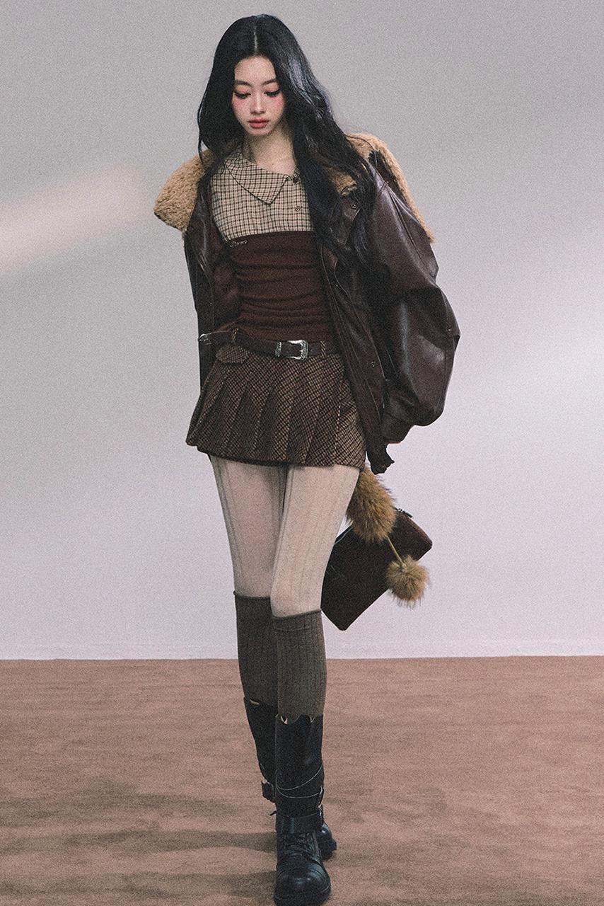 Knitted Long-Sleeved Plaid Top