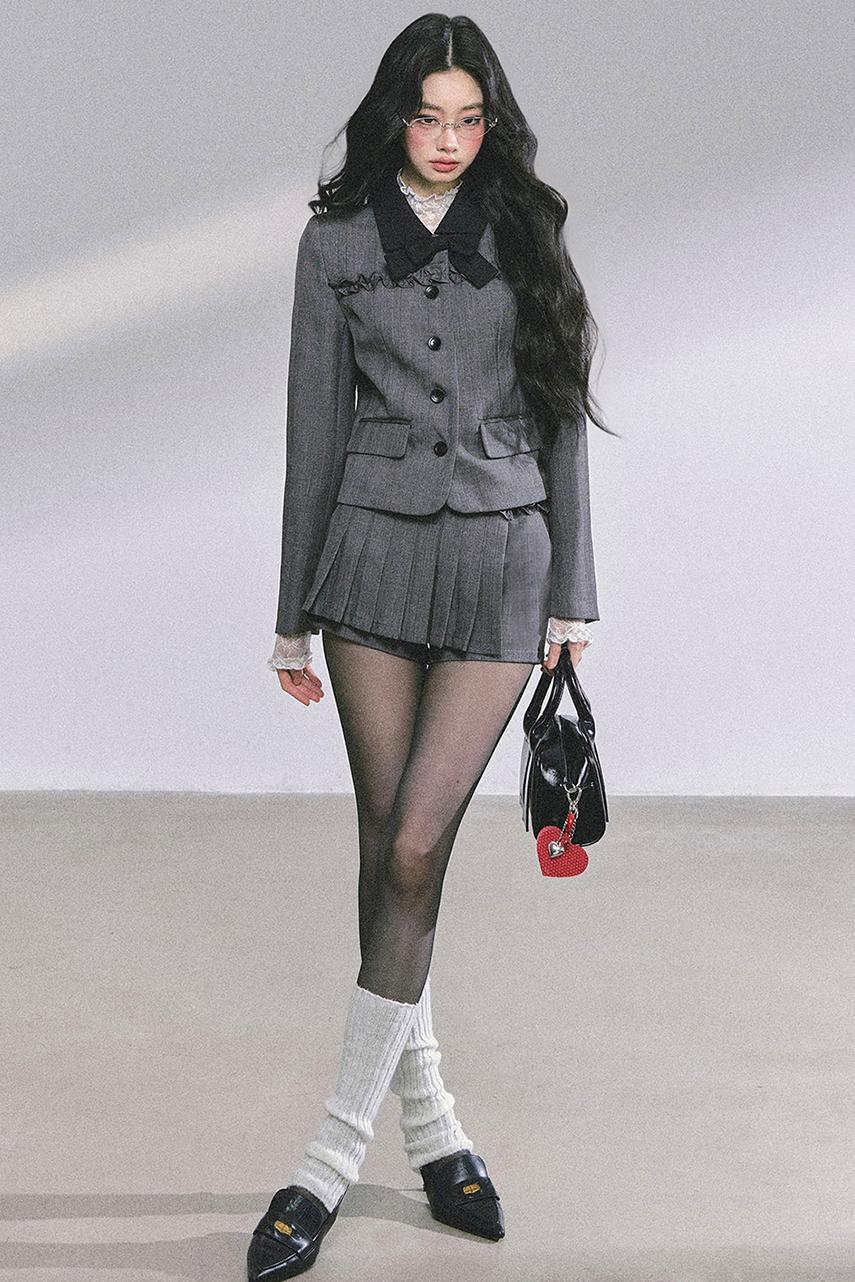 French Pleated Short Skirt Set-Up