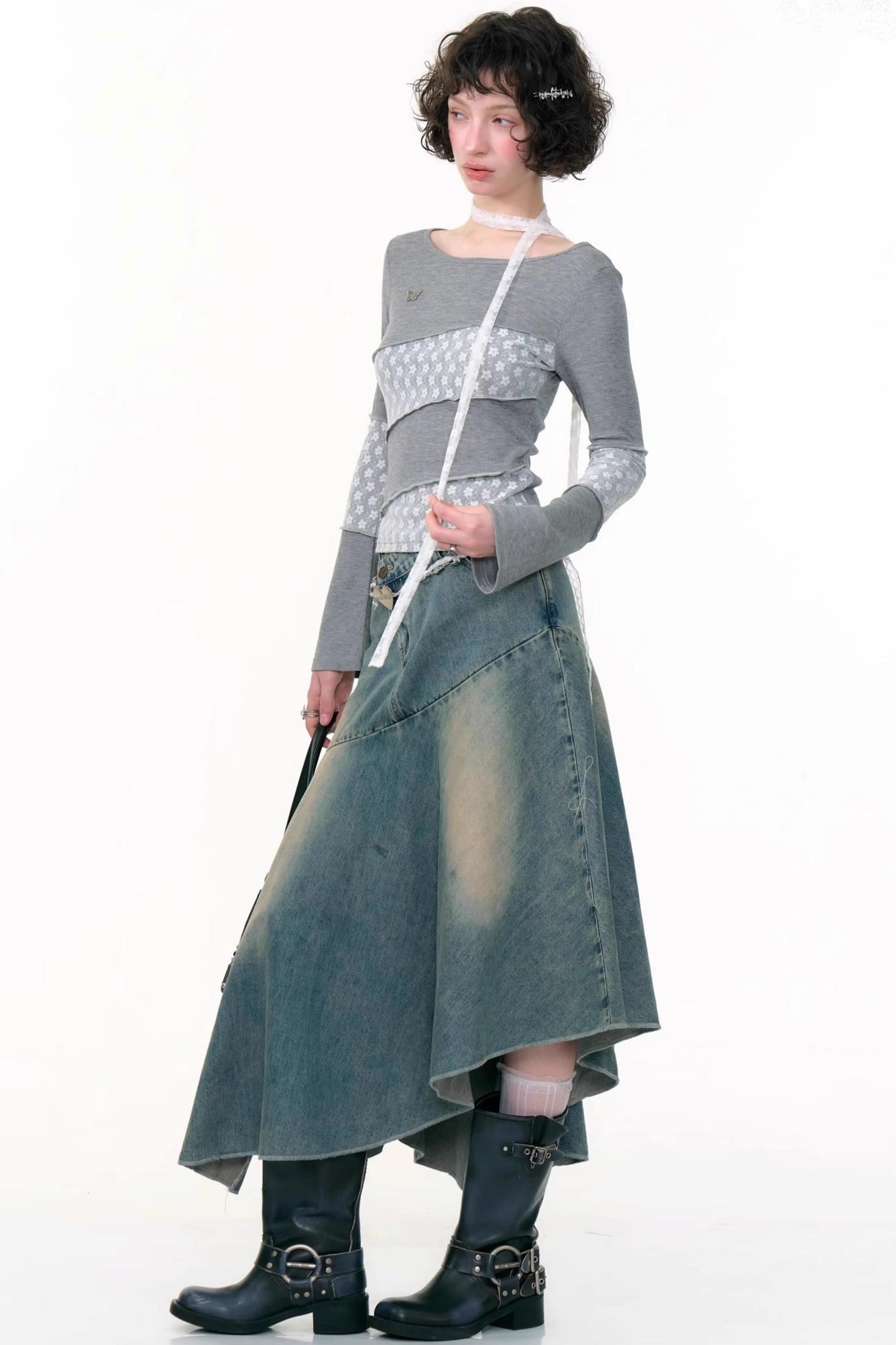 Twill Stitch Lace Knit Top