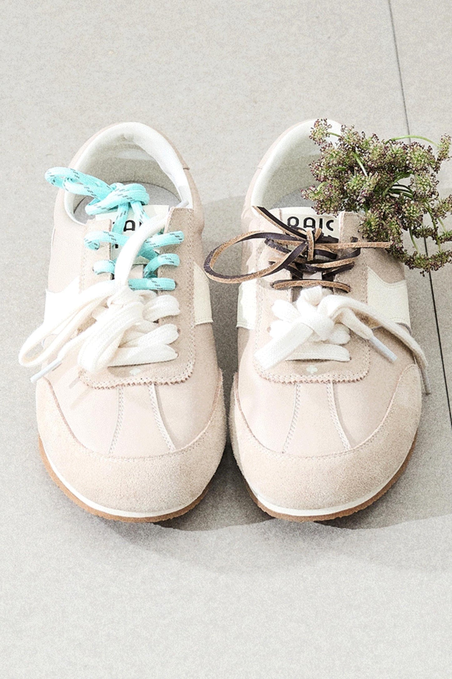 Relaxed Outdoor Soft Sole Sneakers