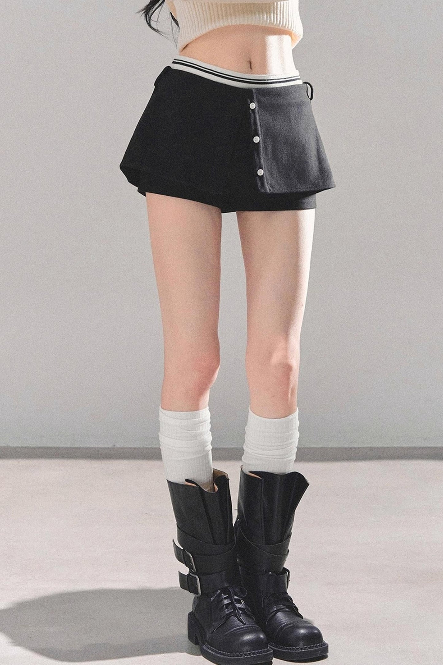 Black Autumn A-Line Shorts