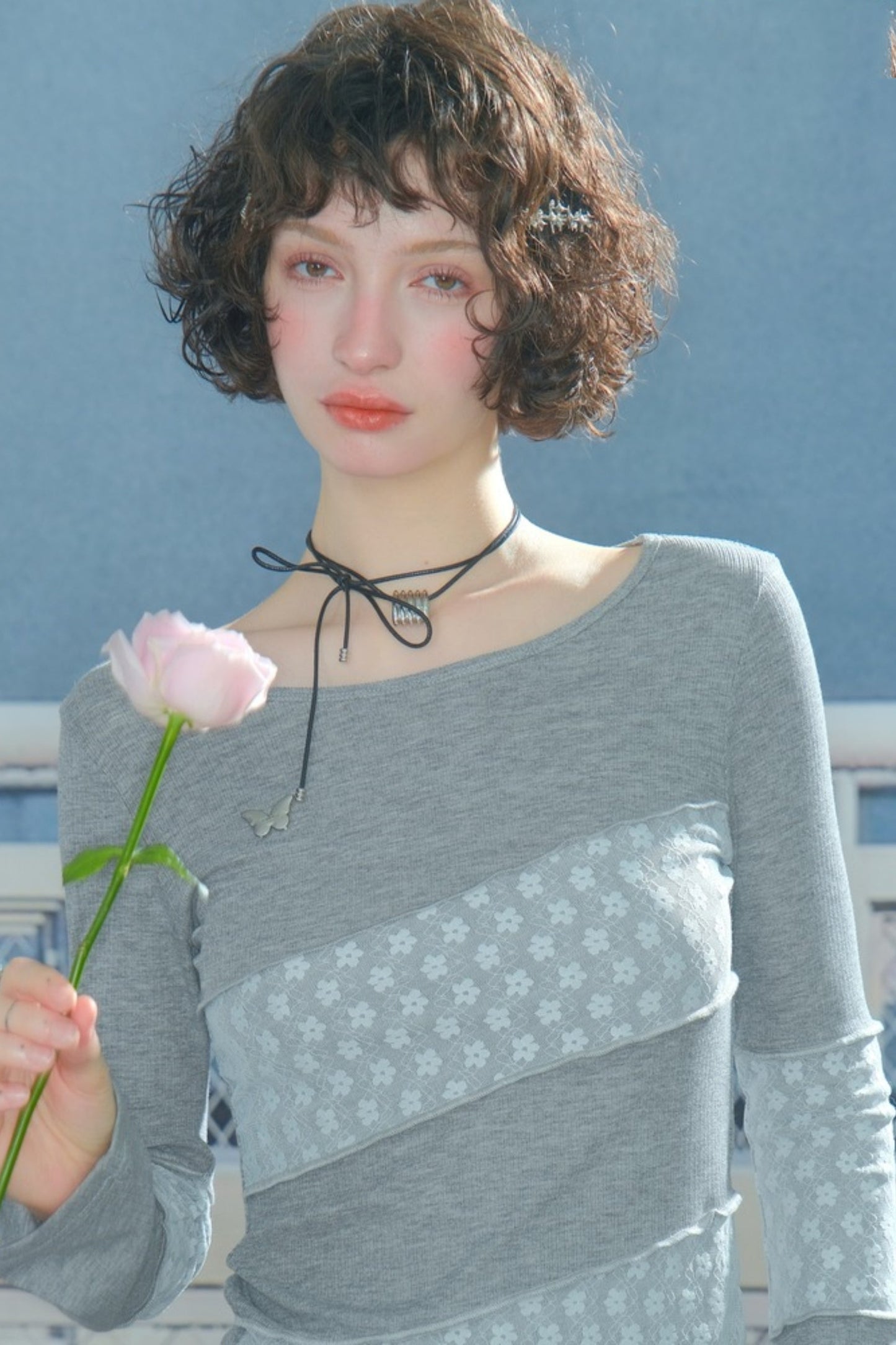 Twill Stitch Lace Knit Top