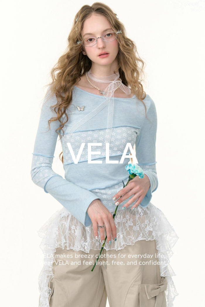 Twill Stitch Lace Knit Top