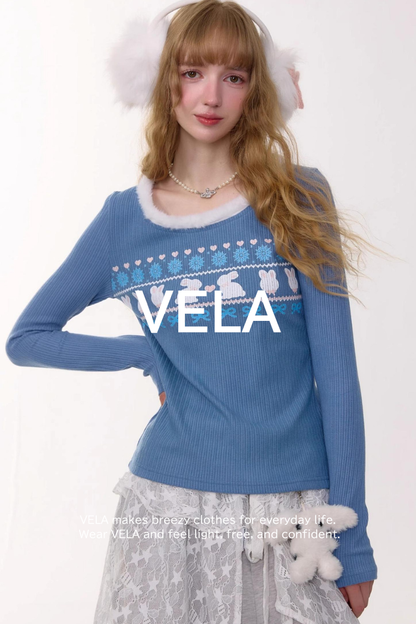 Slim Rabbit Print Knitted Base Shirt