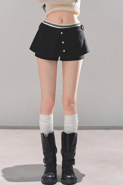 Black Autumn A-Line Shorts