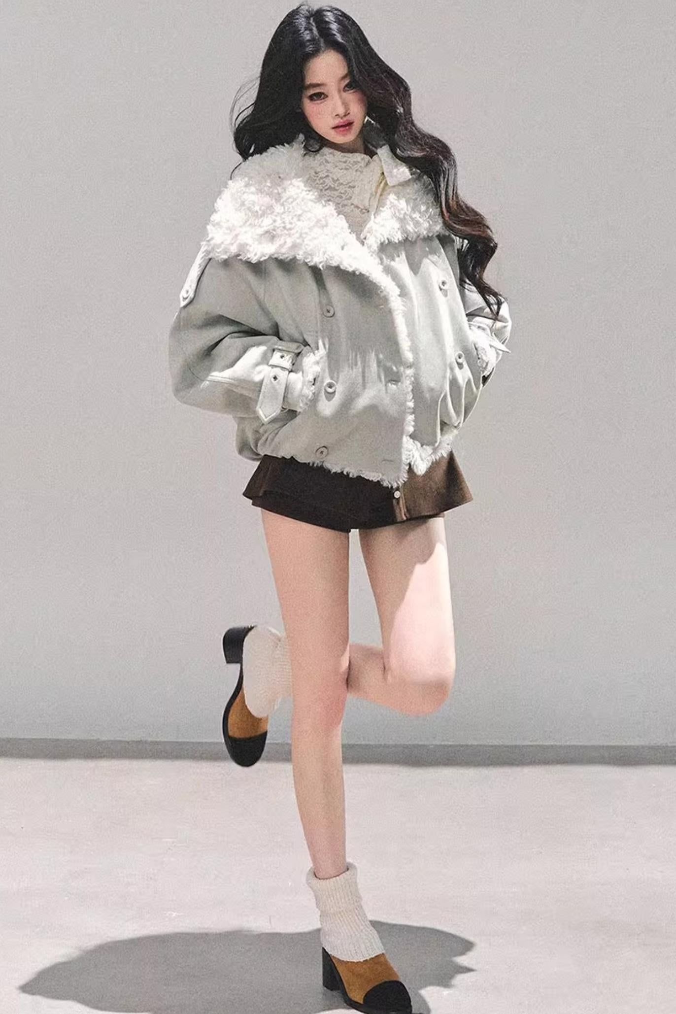 Black Autumn A-Line Shorts