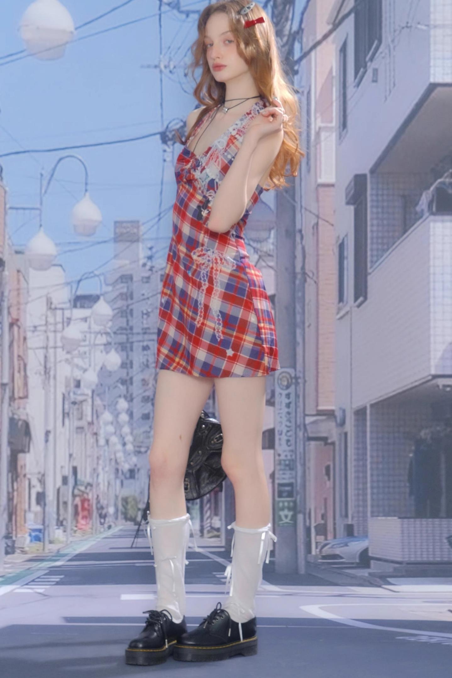 Chic Plaid Halter Dress