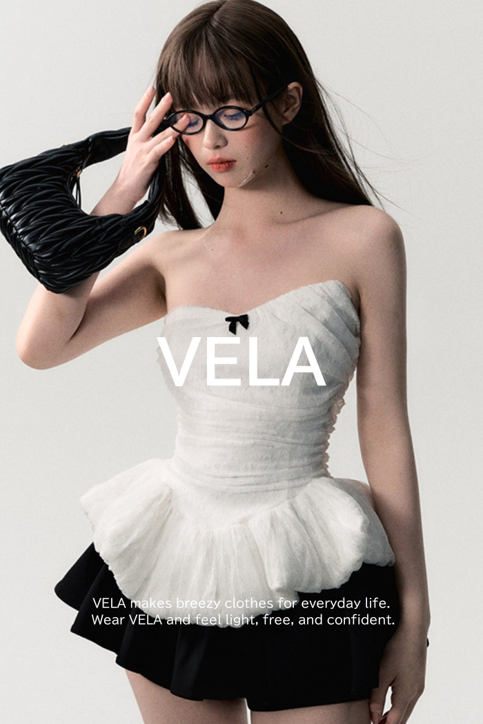 Veins of Roses Lace Tube Top