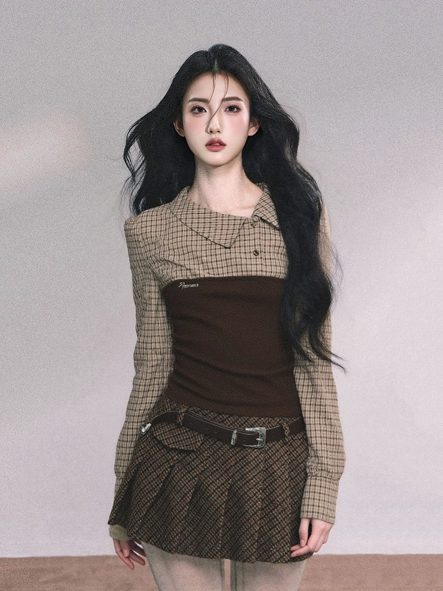 Knitted Long-Sleeved Plaid Top