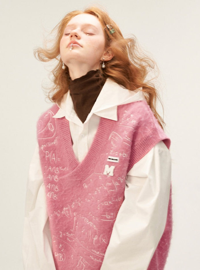 Loose preppy knit vest