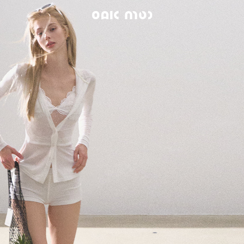 Snowflake Knit Hoodie &amp; Patchwork Shorts Set-Up