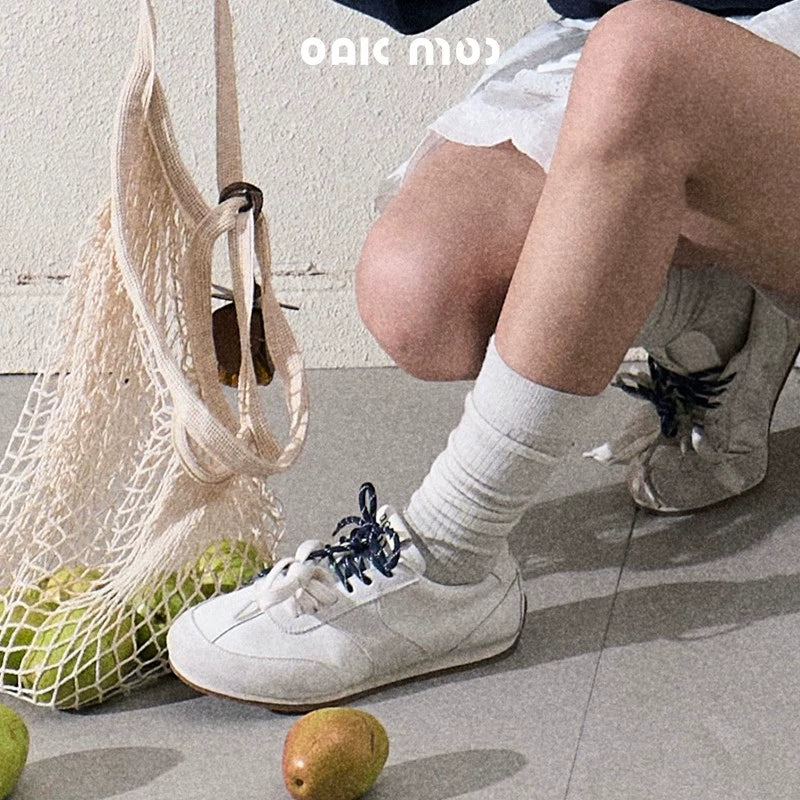 Relaxed Outdoor Soft Sole Sneakers