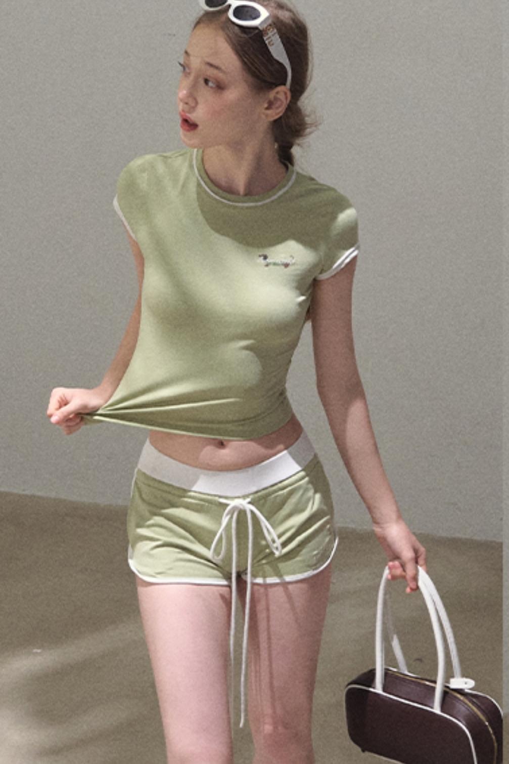 Colorblock Lace-Up Top Set-Up