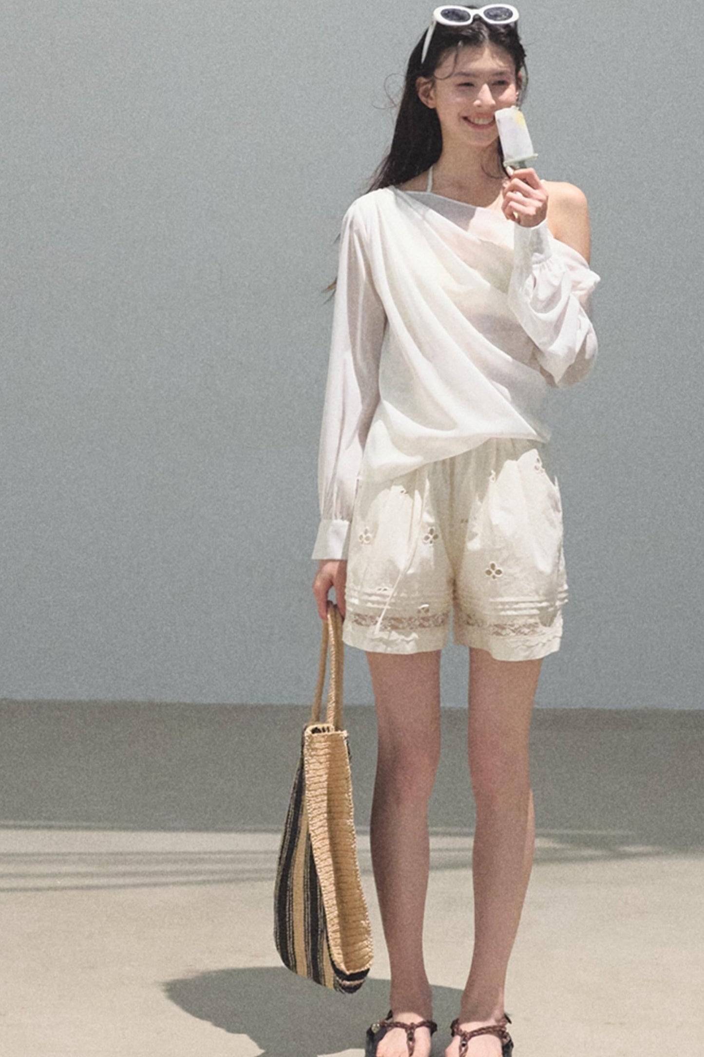 The Stars Sunscreen Silhouette Top