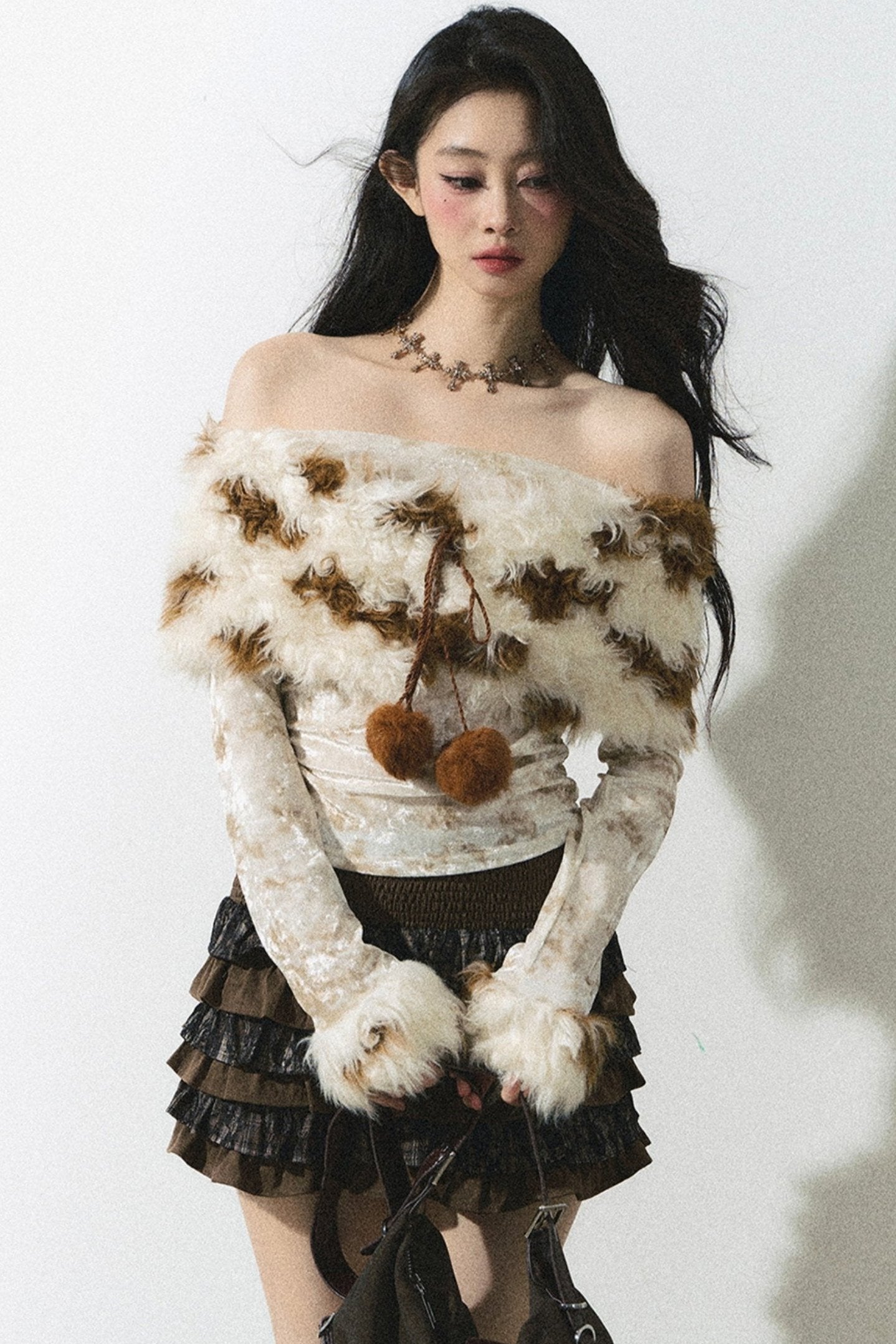 Korean One Shoulder Cropped Knit Top